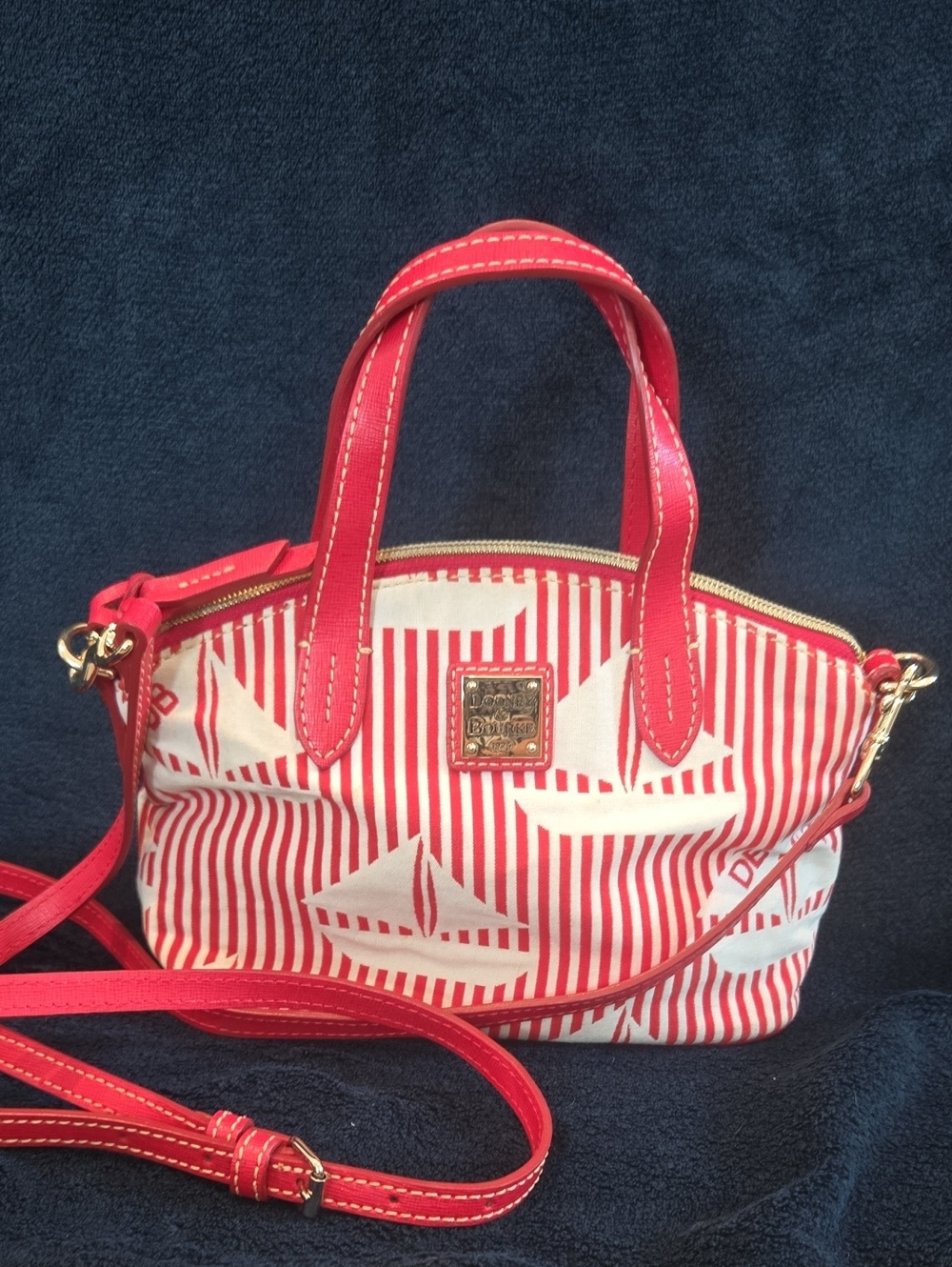 VINTAGE DOONEY & BURKE Red/White Striped Crossbody Tote with Sailboat Print 1980